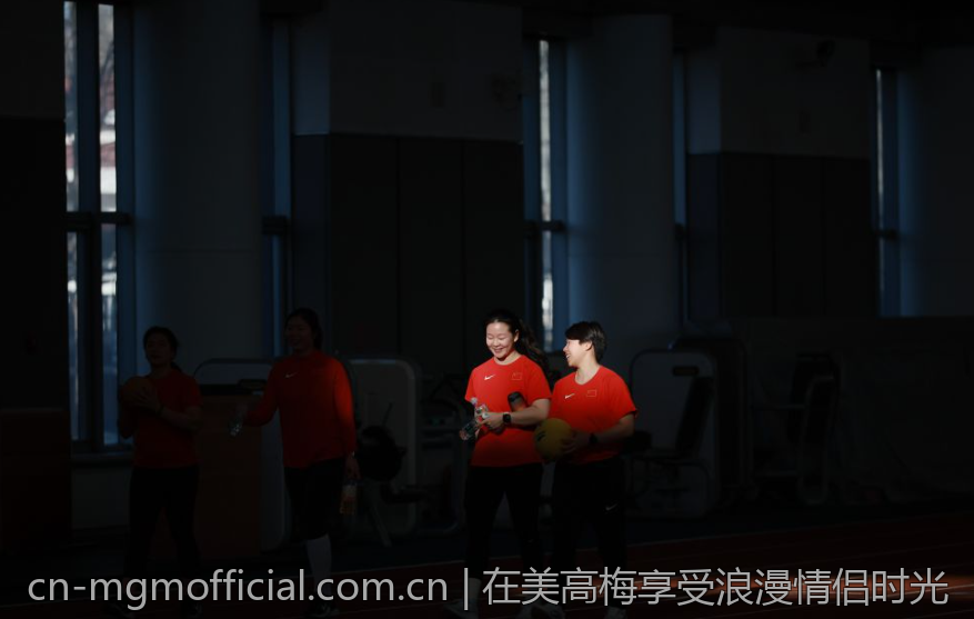 在美高梅享受浪漫情侣时光